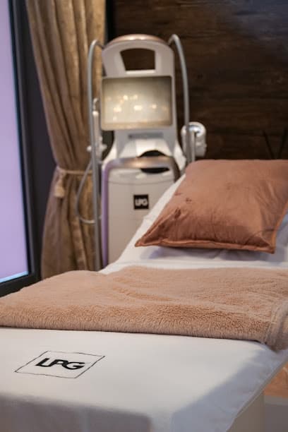 Xy Luxury Nails & Beauty