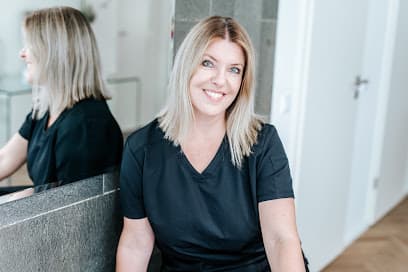 Health & Beauty Lounge